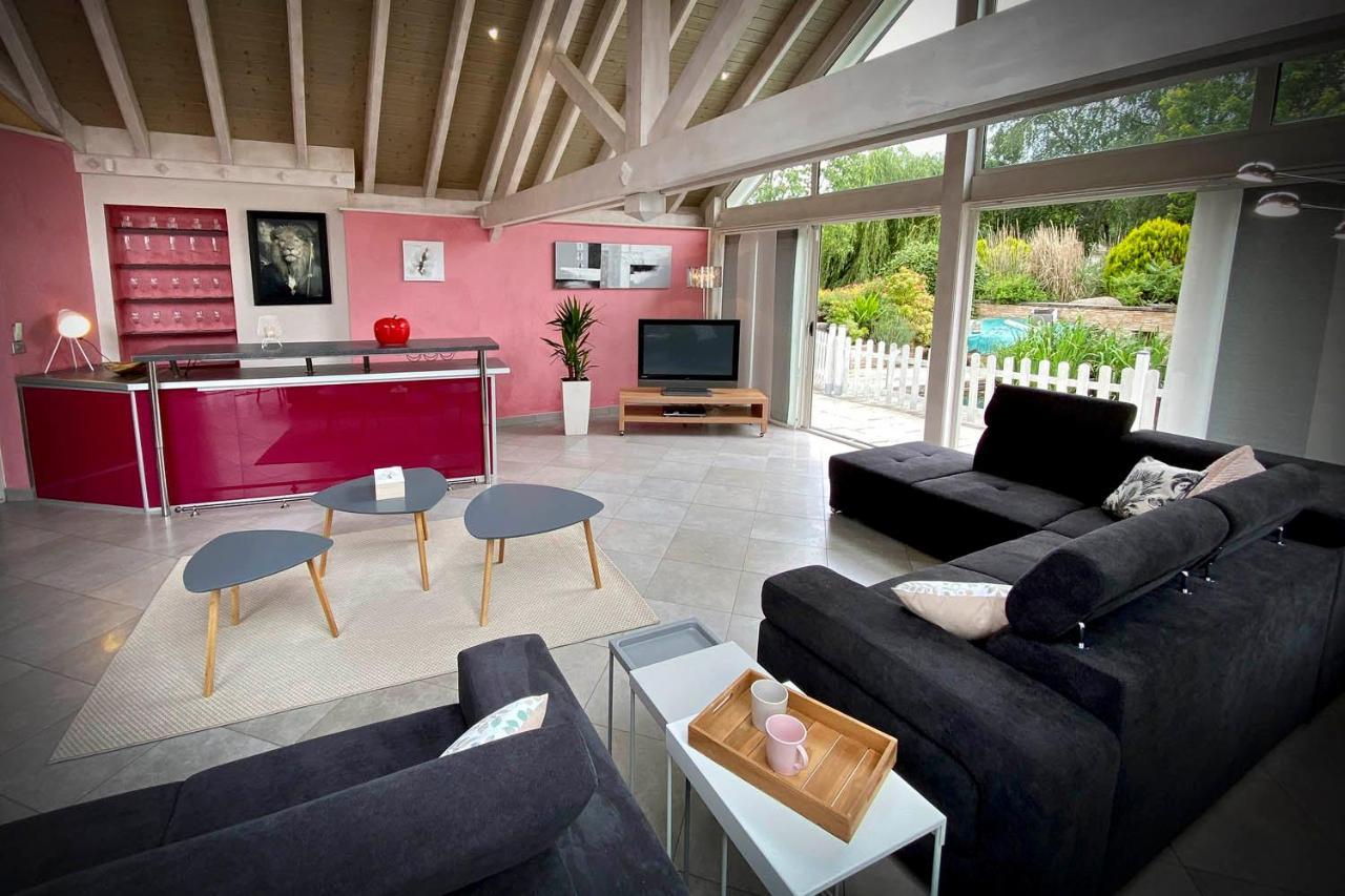 Villa 200M2 Avec Piscine Chauffee & Spa & Sauna & Kota-Grill Laval-sur-Vologne エクステリア 写真