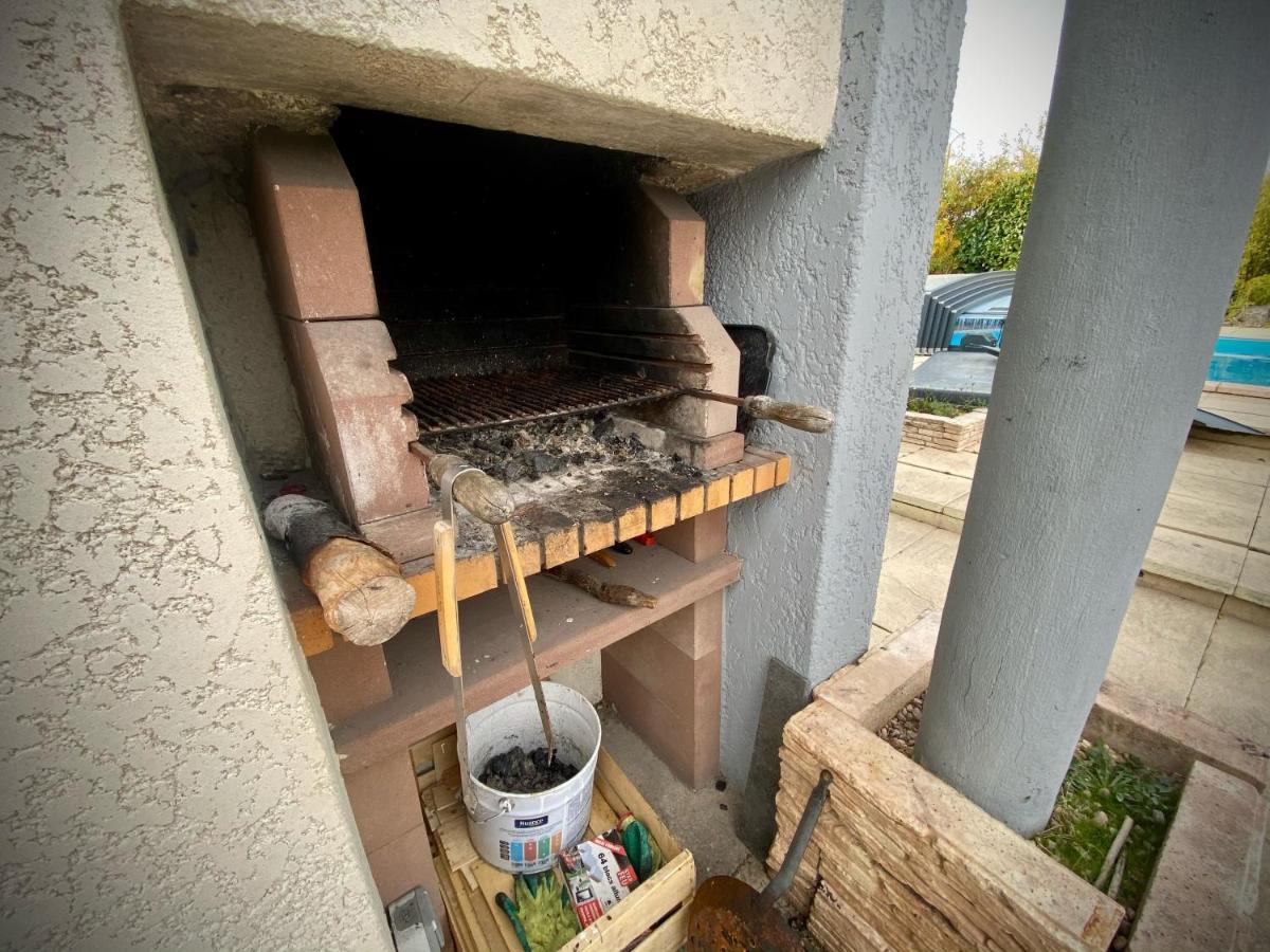 Villa 200M2 Avec Piscine Chauffee & Spa & Sauna & Kota-Grill Laval-sur-Vologne エクステリア 写真
