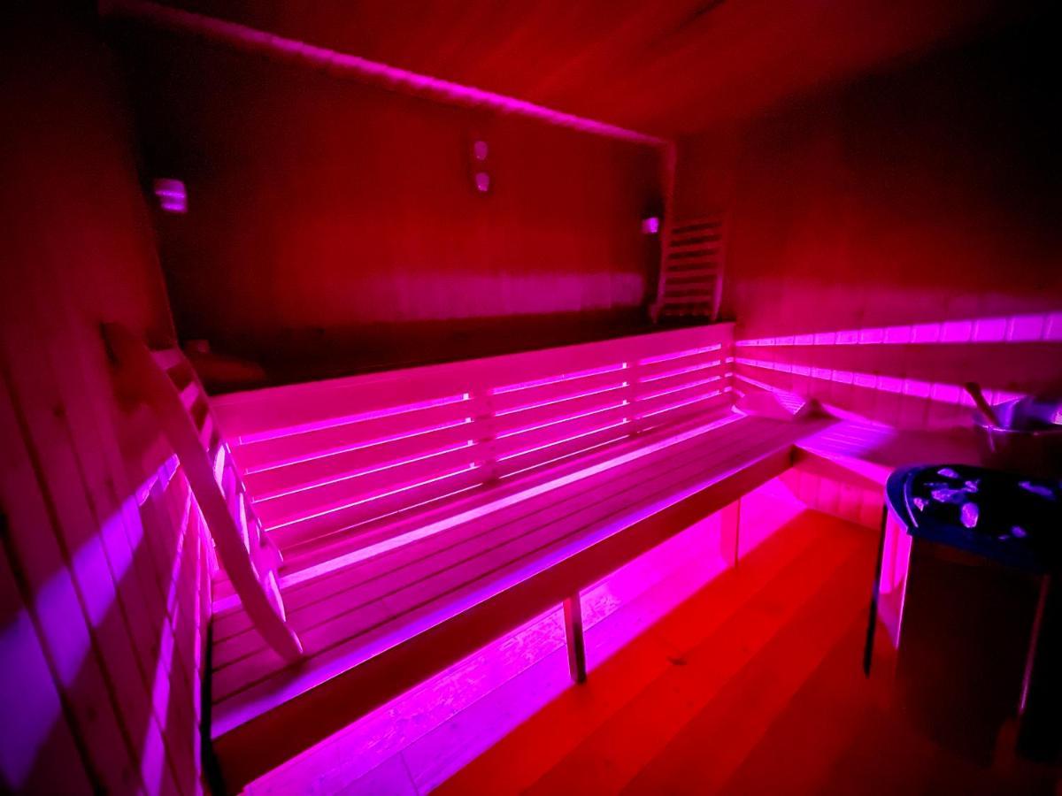Villa 200M2 Avec Piscine Chauffee & Spa & Sauna & Kota-Grill Laval-sur-Vologne エクステリア 写真